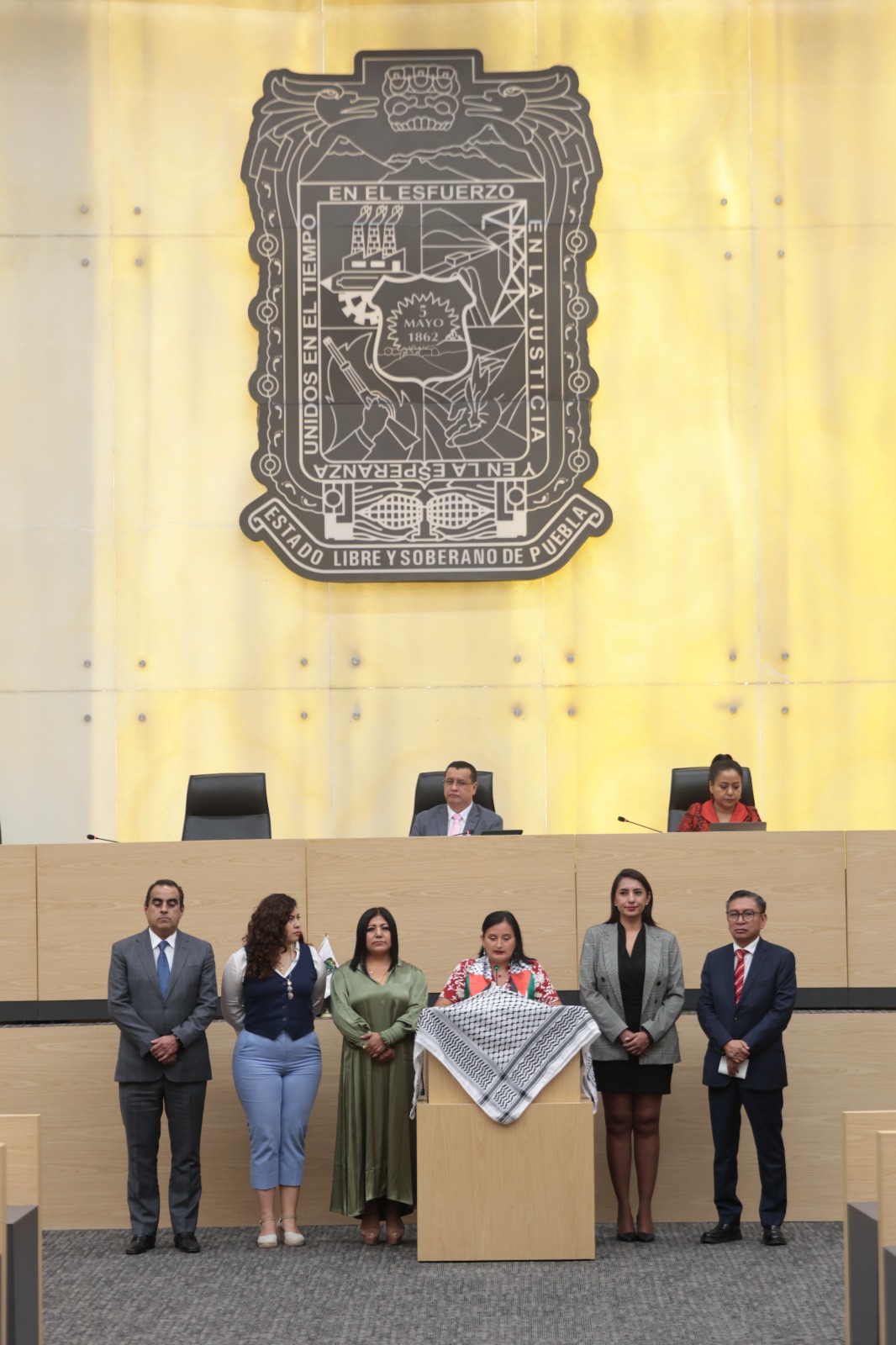 Promueve diputado Andrés Villegas iniciativa para prohibir la venta de bebidas energéticas a menores