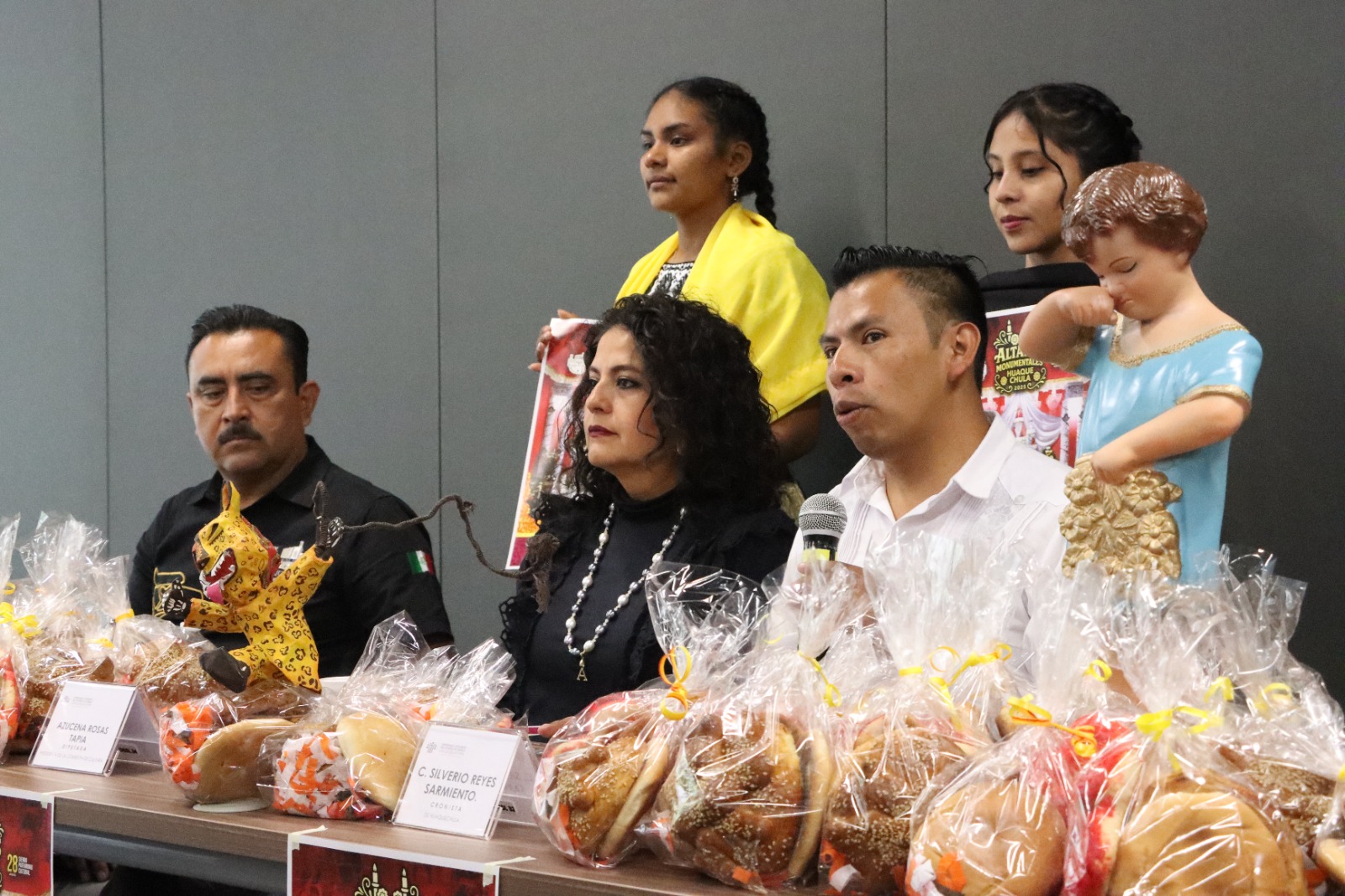 Promueve diputada Azucena Rosas Altares Monumentales de Huaquechula 2025