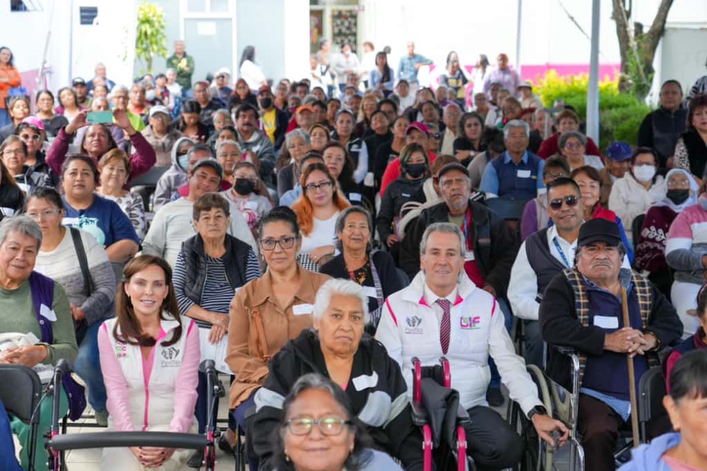 MariElise Budib y Pepe Chedraui entregaron 122 aparatos funcionales a personas con discapacidad