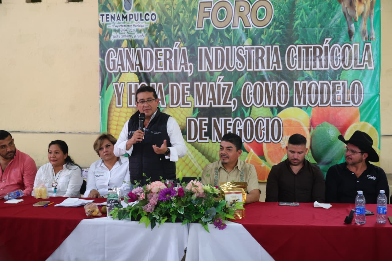 Educación, capacitación financiera y organización, ejes principales para potenciar el sector primario en la entidad: Pavel Gaspar