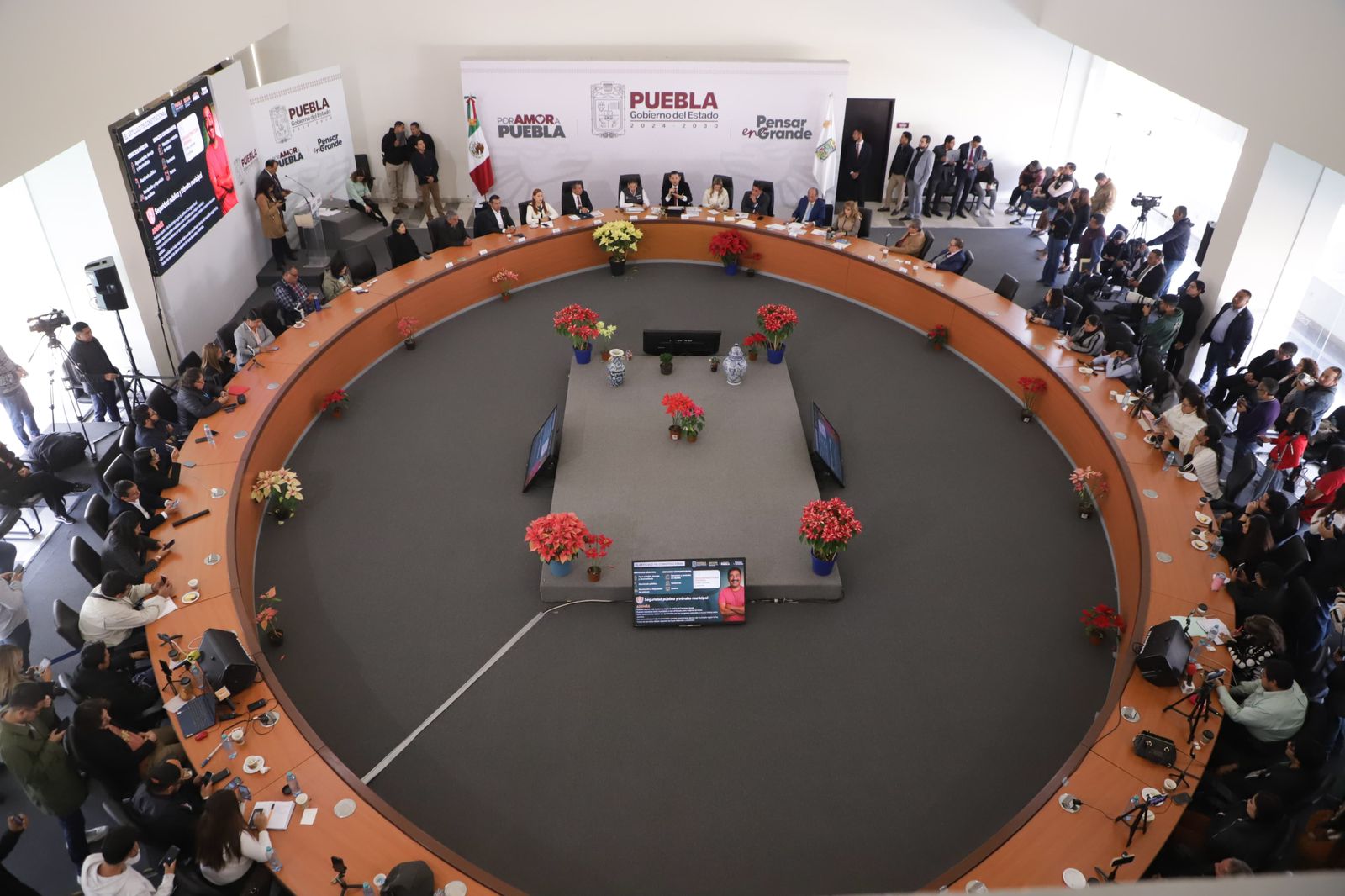 Con más de 5 mil obras comunitarias, Gobierno de Puebla acerca justicia a comunidades olvidadas