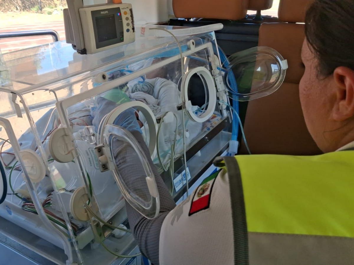 Gobierno Estatal activa ambulancia aérea para traslado de recién nacido