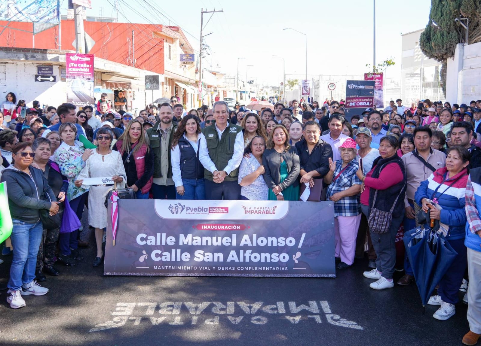 Entrega Pepe Chedraui rehabilitación vial en la colonia Santa Margarita