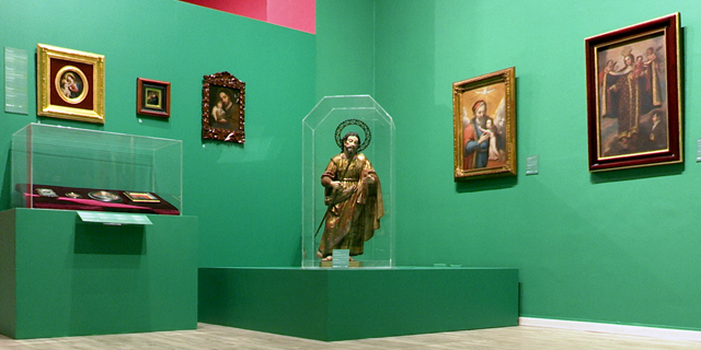 “La Conformación del Gusto: Muestrario del Coleccionismo Poblano” en el Complejo Cultural Universitario.