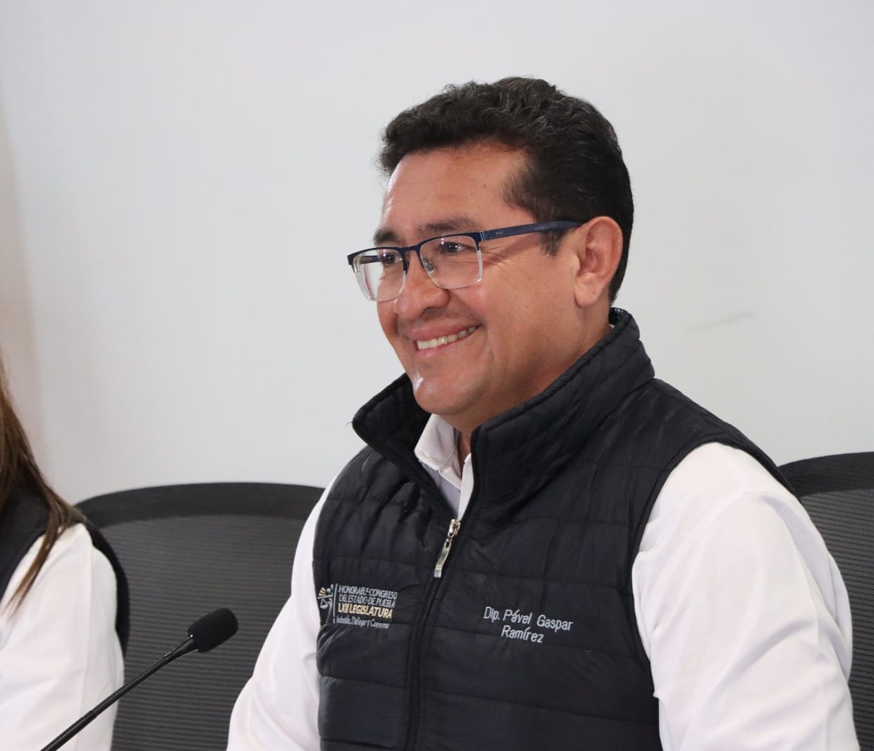 Respaldo e impulso a mezcaleros poblanos, destaca Pavel Gaspar