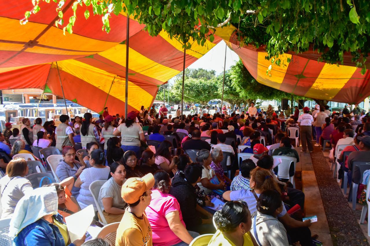 Gobierno de México entrega en Puebla más de 6 mil apoyos por tormenta Jerry