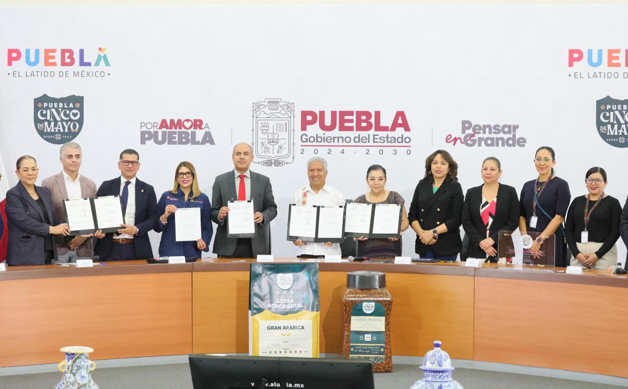 Puebla impulsa continuidad académica con convenio histórico entre CECYTE Y TECNM