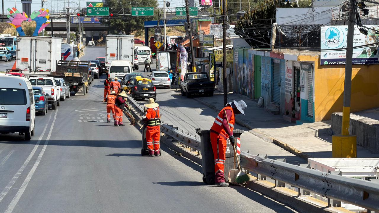 Refuerza Gobierno de Pepe Chedraui limpieza integral en accesos principales de la ciudad