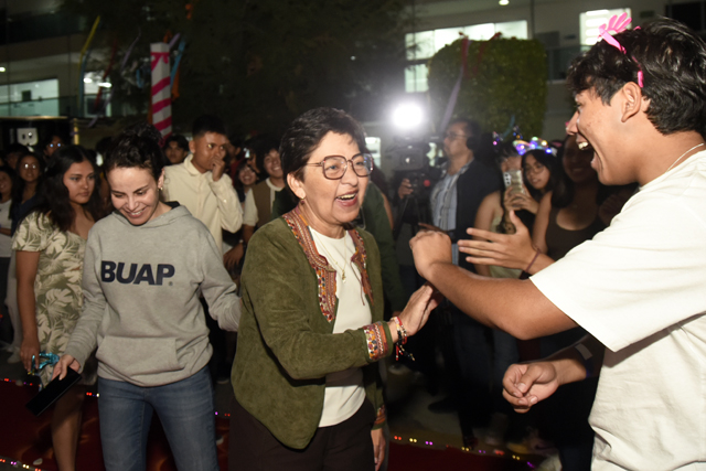 Comunidad del Bachillerato 5 de Mayo de la BUAP fortalece lazos en cuarto campamento con causa
