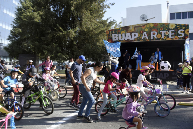 Festeja BUAP a los pequeños con la Primera Rodada de la Niñez Universitaria 2026