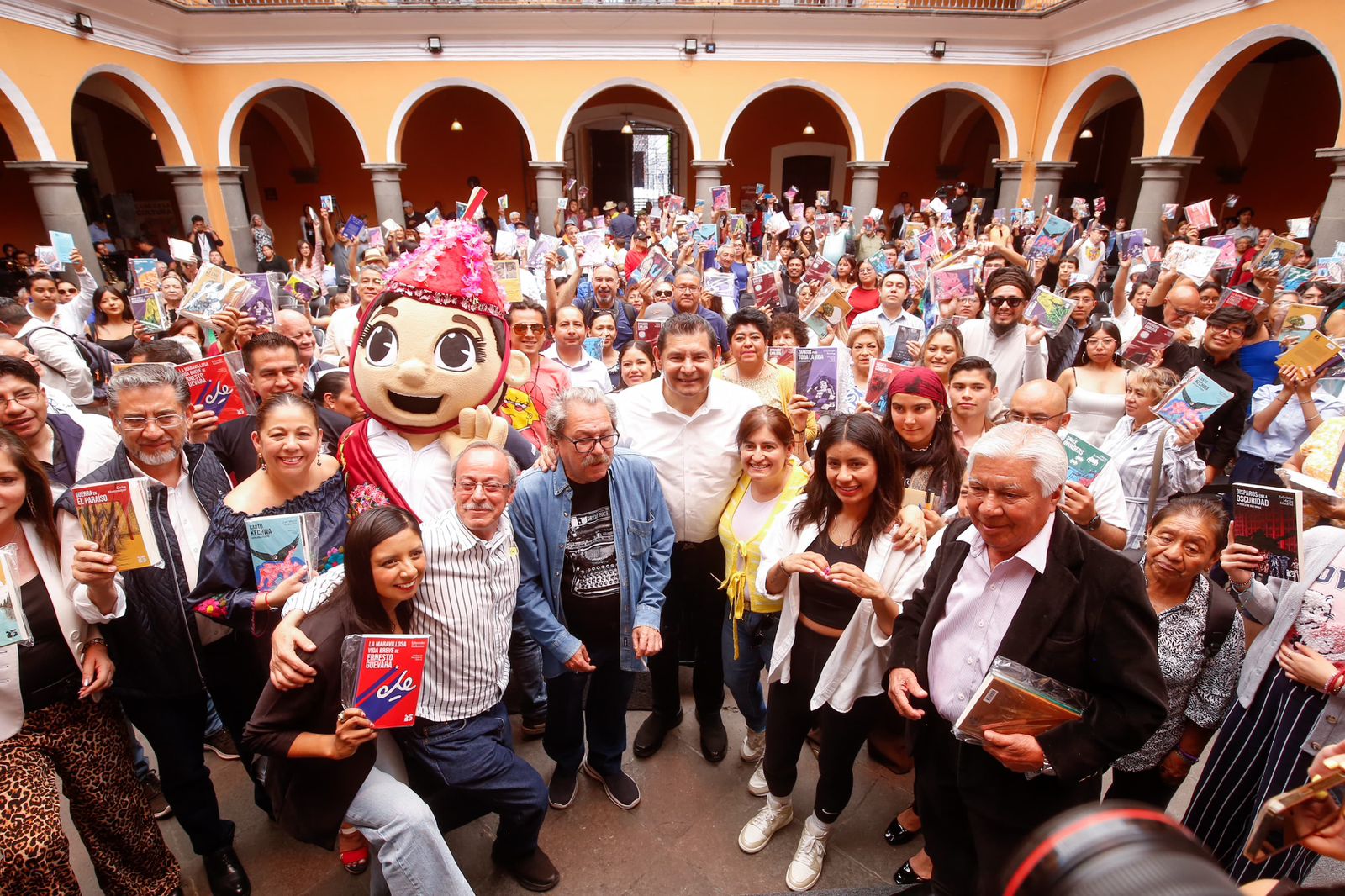 Con lectura, arte y cultura Gobierno Estatal impulsa la transformación de Puebla