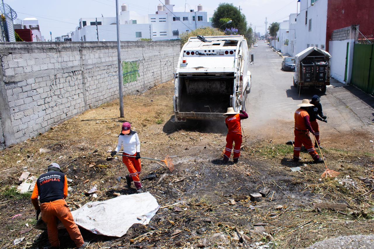 Gobierno de Pepe Chedraui inicia intervención de limpieza en barranca de Río Zapatero