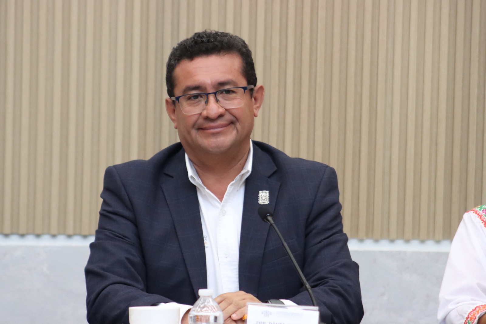 Gobernabilidad y resolución con apego a la Ley, destaca Pável Gaspar ante inconformidades en Acatlán 
