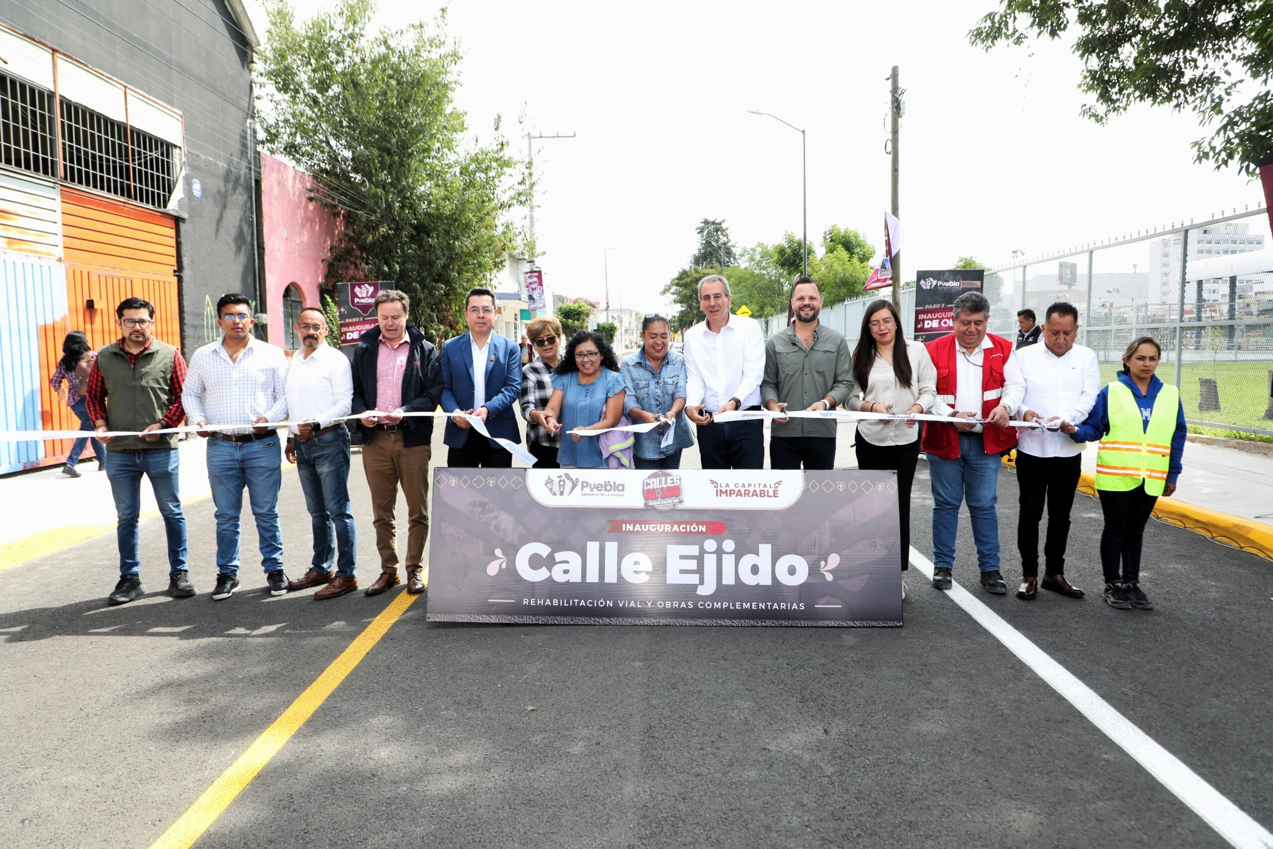 Entrega Pepe Chedraui rehabilitación vial en la Junta Auxiliar de San Baltazar Campeche
