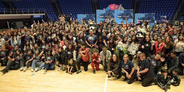 Estudiantes de la BUAP toman la Arena al ritmo de Thriller