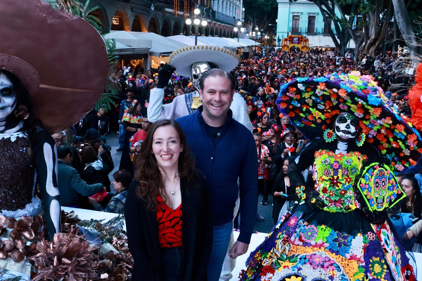 Realiza Gobierno de Pepe Chedraui activación física musicalizada masiva con motivo del Día de Muertos